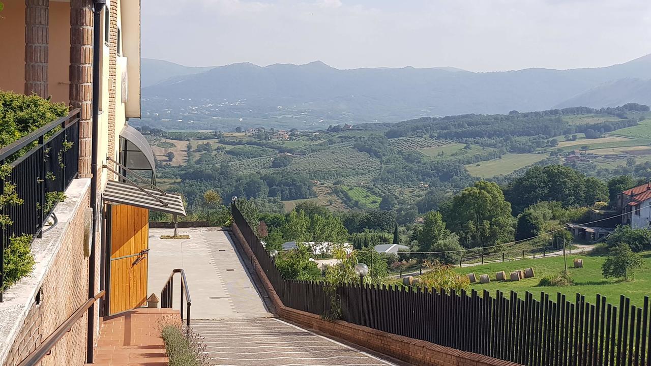 Castel Campagnano Lisandro Wine Resort Apartments Caserta מראה חיצוני תמונה
