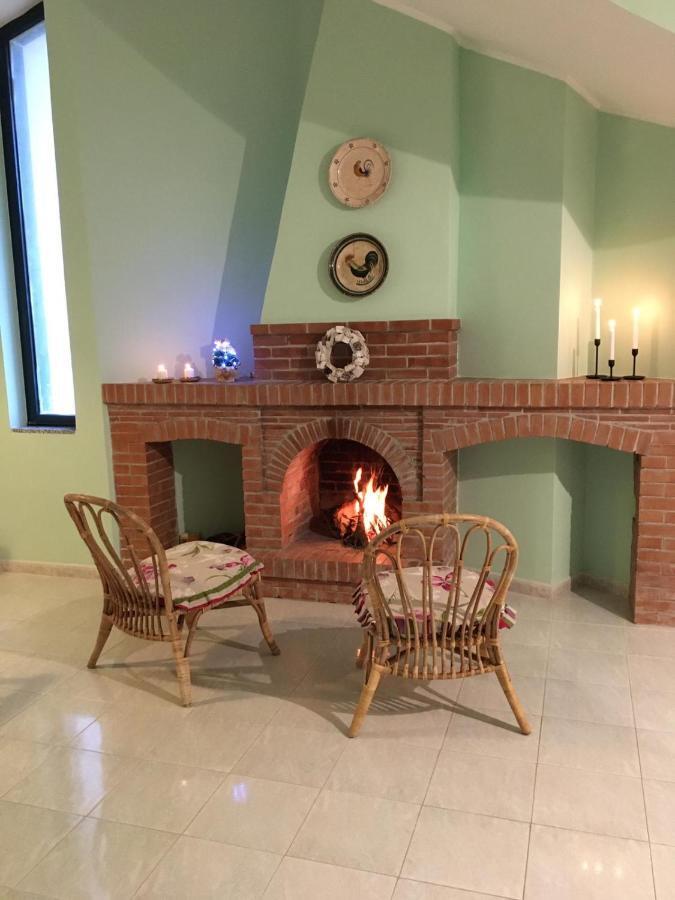 Castel Campagnano Lisandro Wine Resort Apartments Caserta מראה חיצוני תמונה